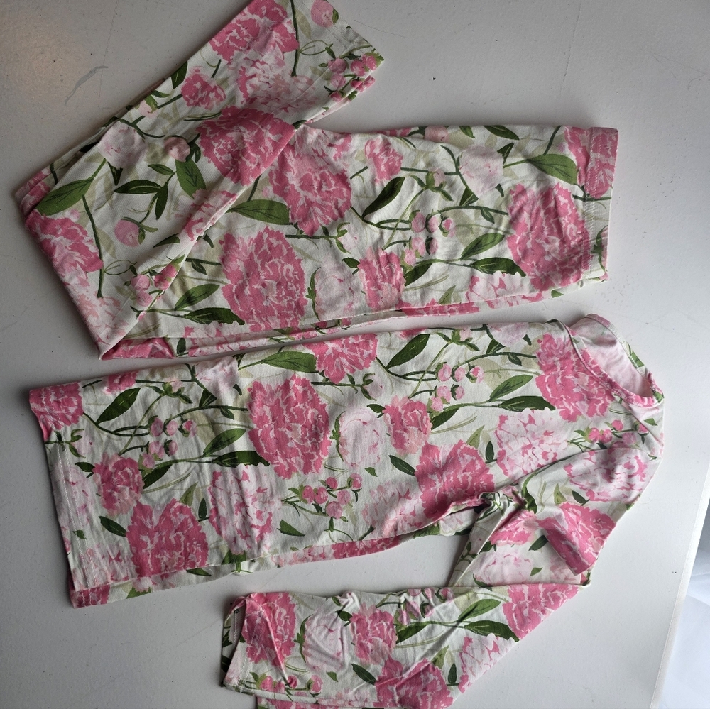 Peony Pajama + Blanket Set